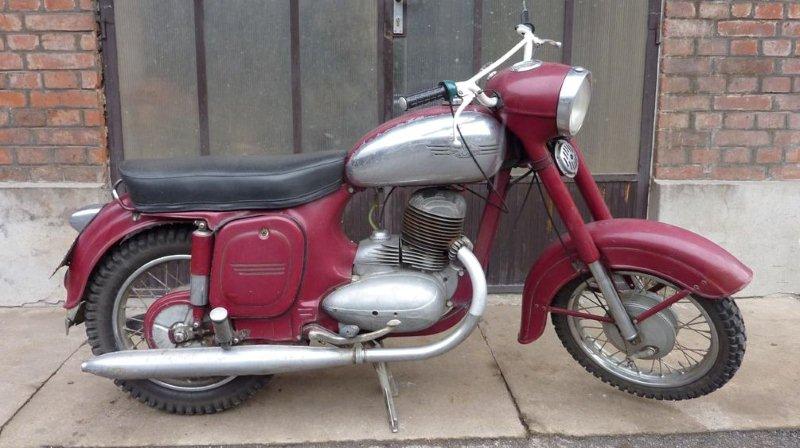 Renovace Jawa 250 (1961)