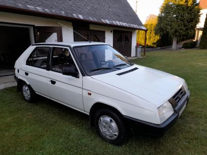 Škoda Favorit 135L (1990) 