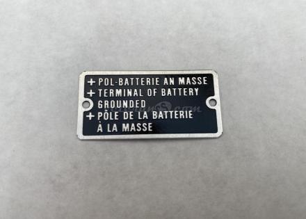 štítek na držák baterie