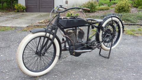 Renovace Motocykl PUCH (1908) 